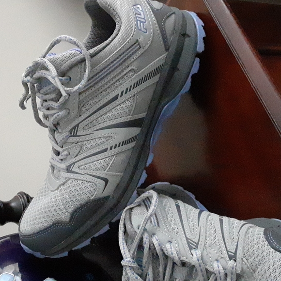 Fila Sneakers - Picture 9 of 9